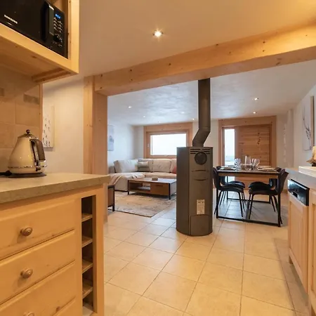 Apartment Cozzy Appart Dans Chalet Vue Mont-blanc 2