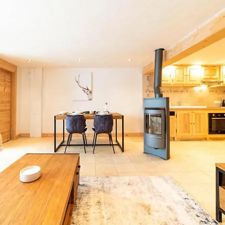 Cozzy Appart Dans Chalet Vue Mont-blanc 2
