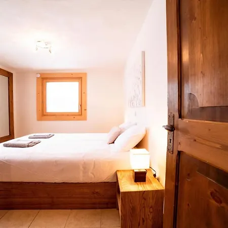 Cozzy Appart Dans Chalet Vue Mont-blanc 2 Apartment Megeve
